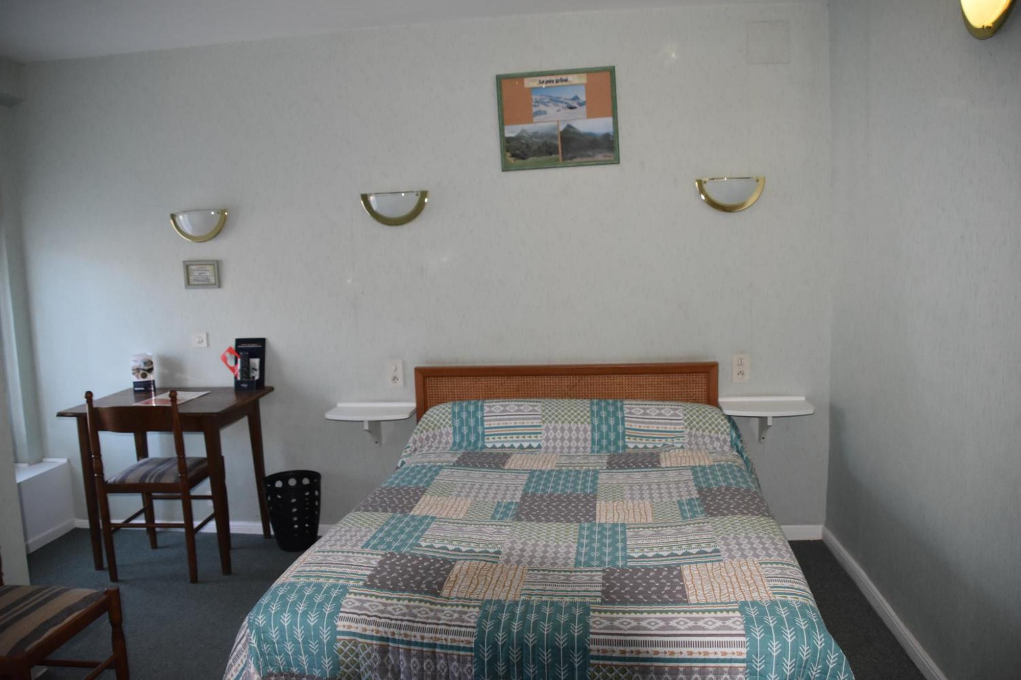 Le Rider Hotel Bort-les-Orgues Luaran gambar