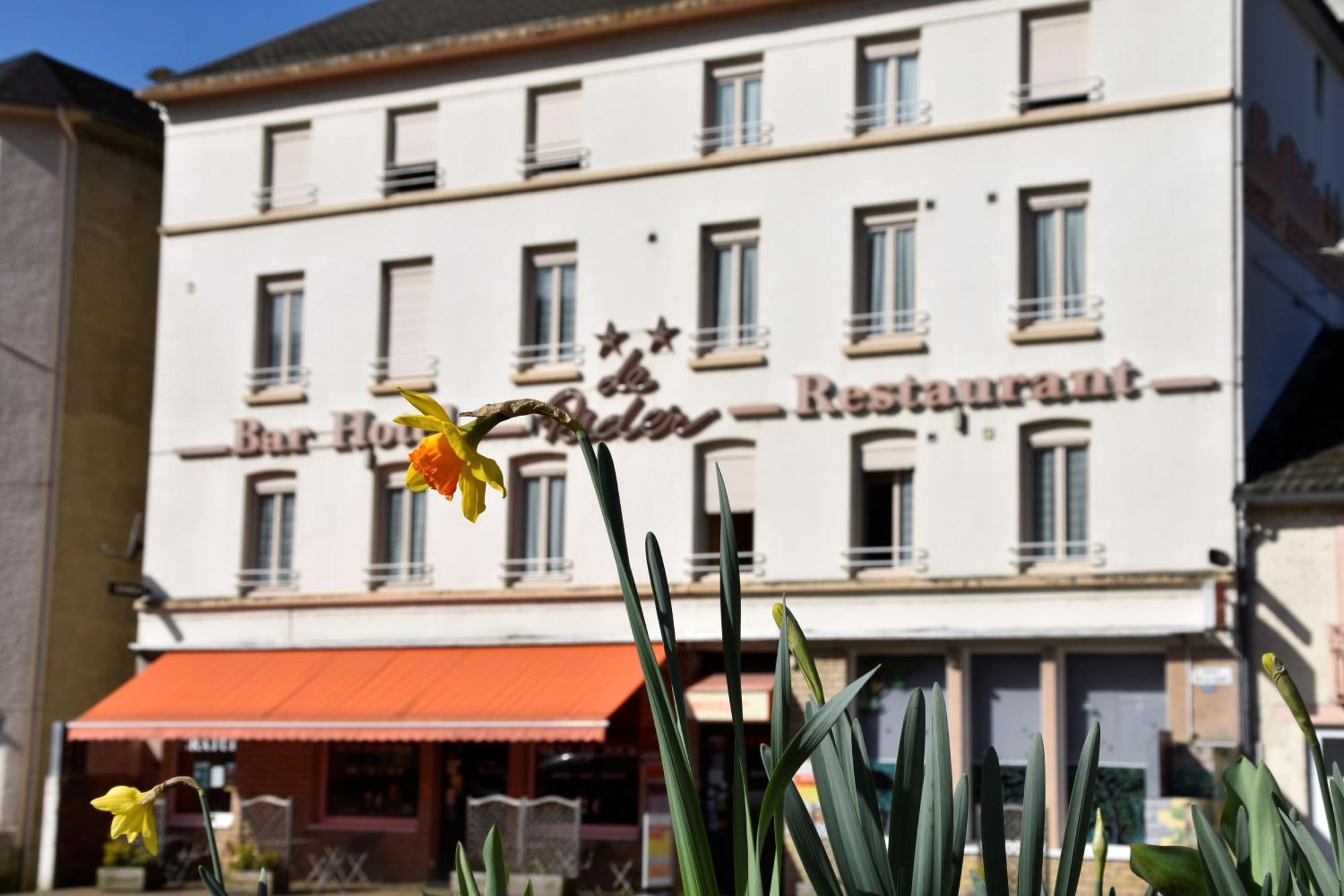 Le Rider Hotel Bort-les-Orgues Luaran gambar