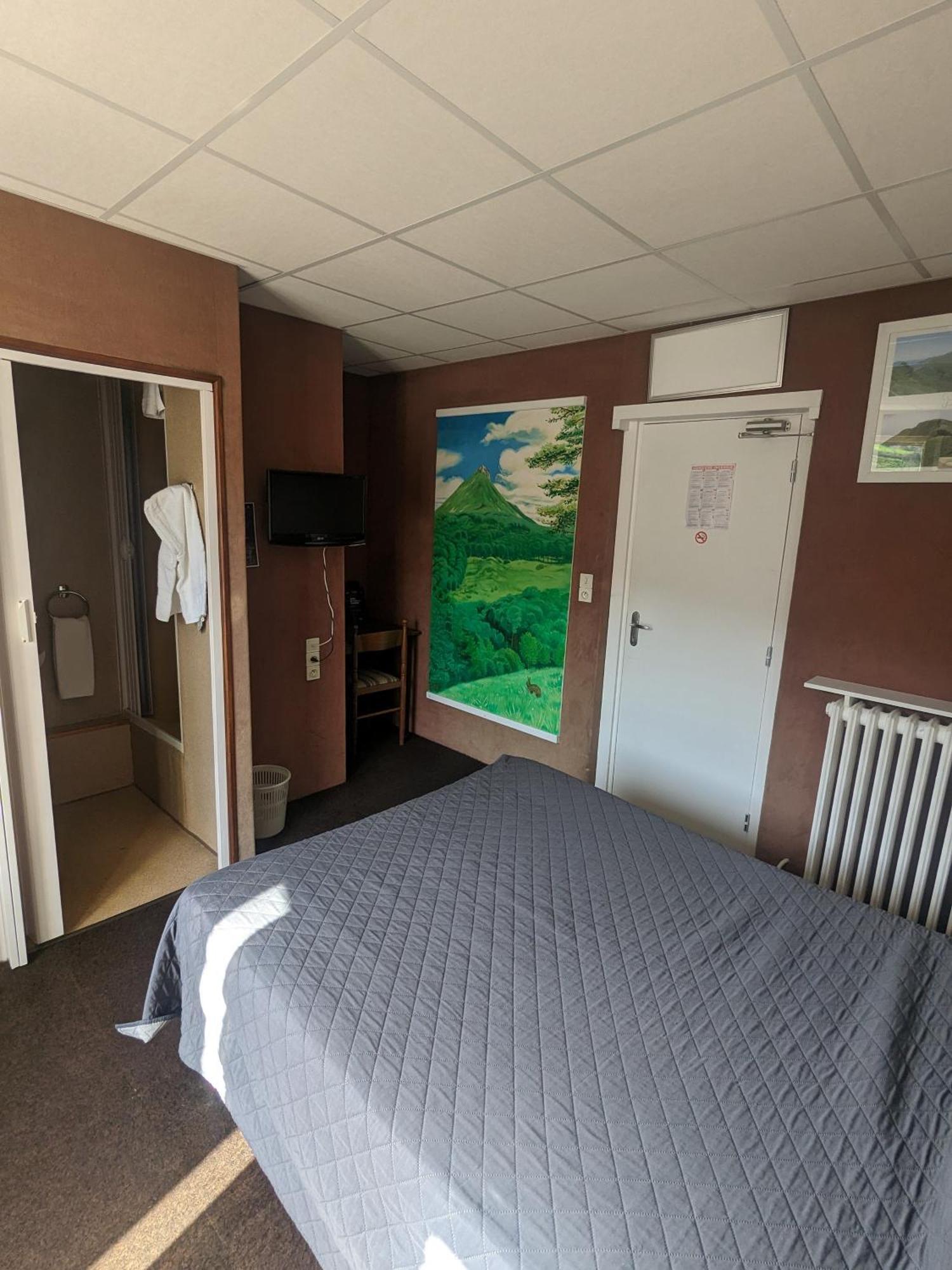 Le Rider Hotel Bort-les-Orgues Luaran gambar