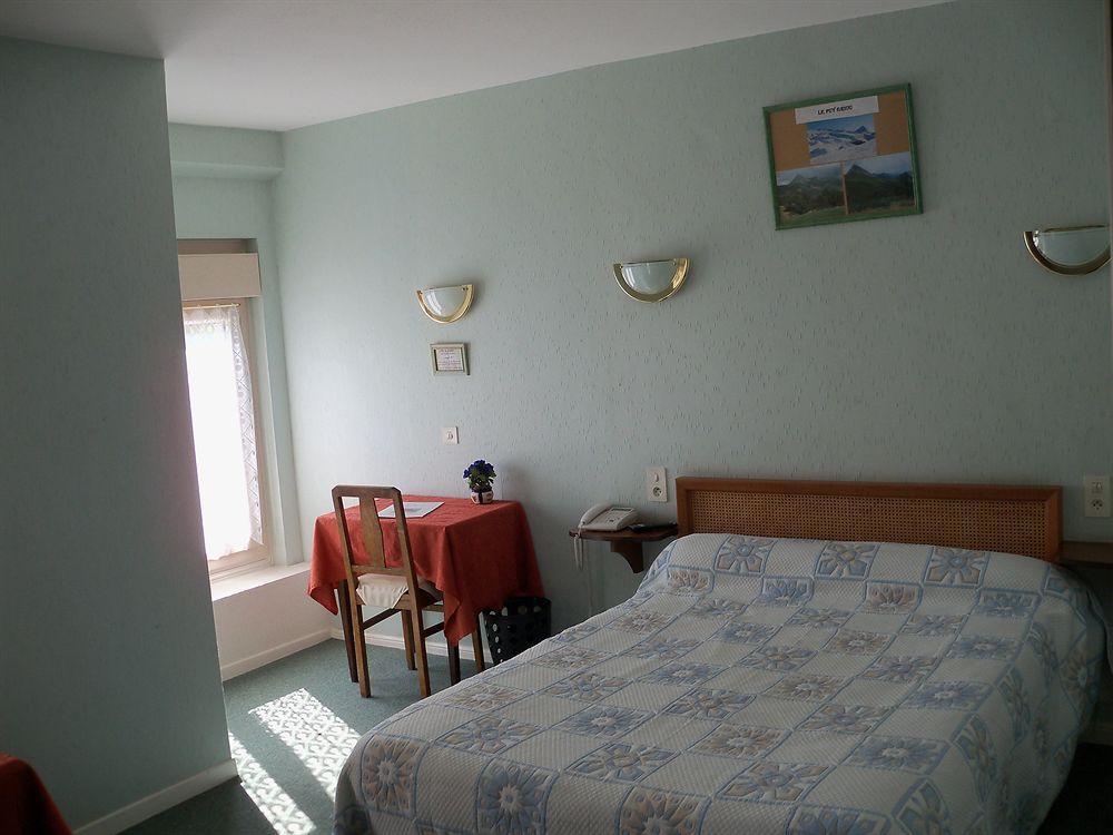 Le Rider Hotel Bort-les-Orgues Luaran gambar