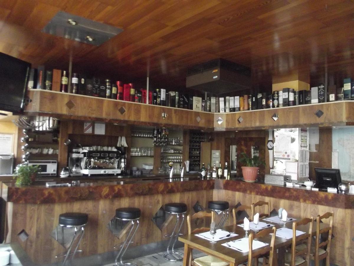 Le Rider Hotel Bort-les-Orgues Luaran gambar